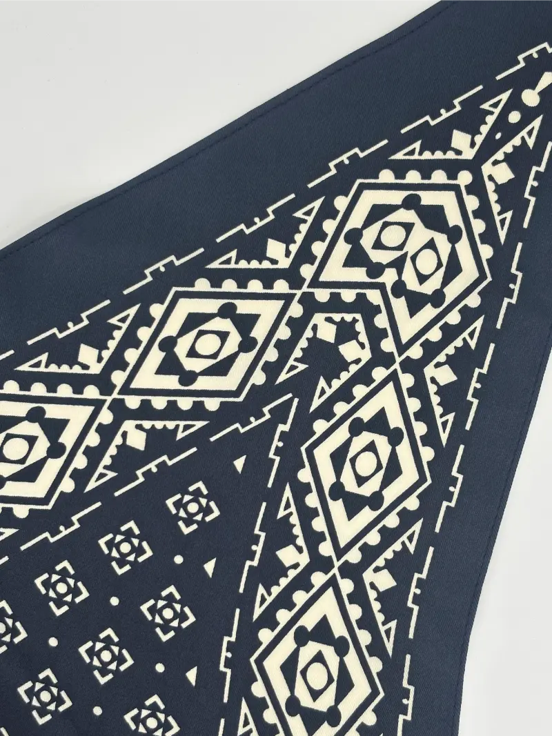 Fular Marino | Kiko Bigot