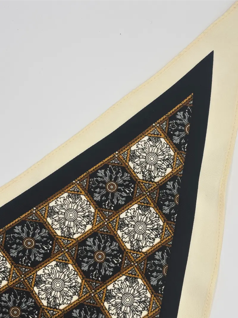 Fular Marino Geometrico Kiko Bigot